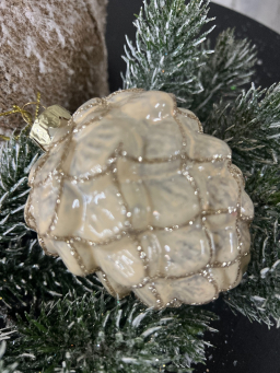 Vanilla Pine Ornament 3x4in