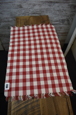 Red Check Rug 20x30in