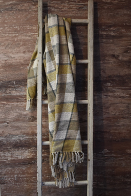Yellow & Gray Plaid Throw 51x67in