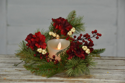 Holiday Hydrangea 4.5in Candle Ring