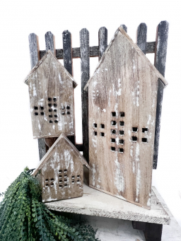 Whitewashed Wooden House 7x8in
