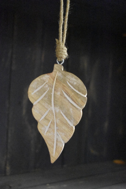 Whitewashed Maple Leaf 3x5in
