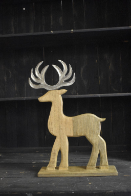 Wooden Reindeer 9.5x16.5in