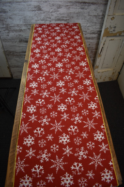 Red Snowflake Table Runner 14x56in