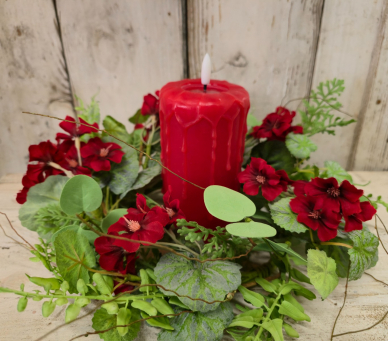 Scarlet Fern 6.5in Candle Ring