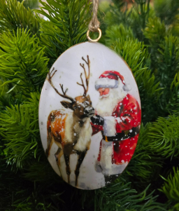 Santa W/Dasher Ornament 2.75x4.25in