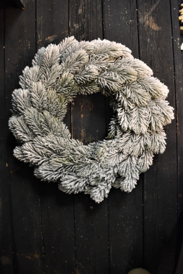 Flocked Pine 18" Wreath