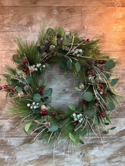 Hint Of Christmas Wreath