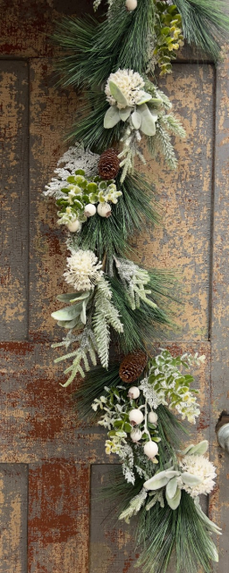 Winter Whisper Garland