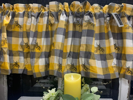 Honey Bee Valance 15x72in