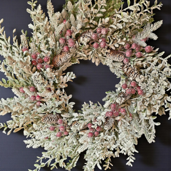 Snowy Cranberry Wreath