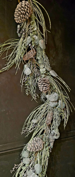 Midnight Pine 4ft Garland