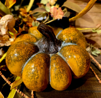 Prairie Glow Pumpkin 5x5x3in