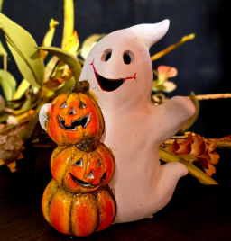 Ghostly Jack with LED 5x3x6in