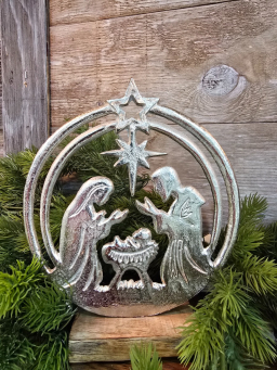 Round Aluiminum Nativity 8.7x7.1in
