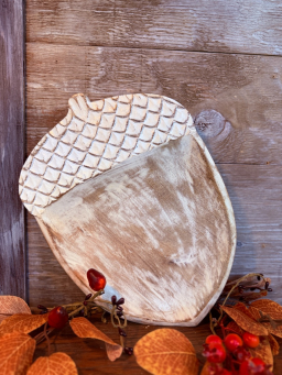 Acorn Tray 12.4x9.1in
