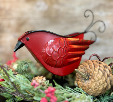 Metal Cardinal Planter 9in