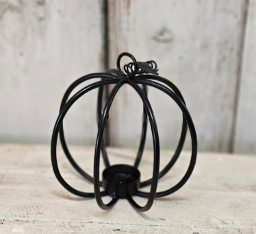 Wire Pumpkin 5.5x6.5in
