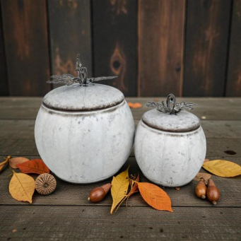 Metal Pumpkins Set of 2 L - 14x11in S - 10x9in