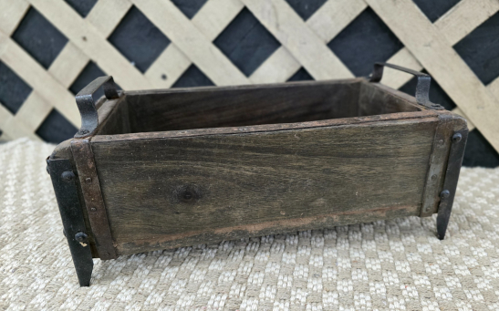 Wooden Brick Mold With Legs 13x5.75in