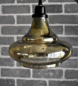 Gold Luster Pendant 9.5x7.5in